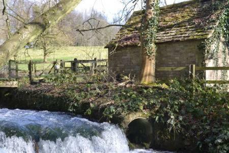 Swan Cottage Cirencester Exterior foto